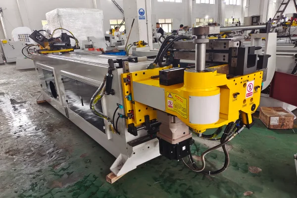 4 Axis CNC Pipe Bending Machine