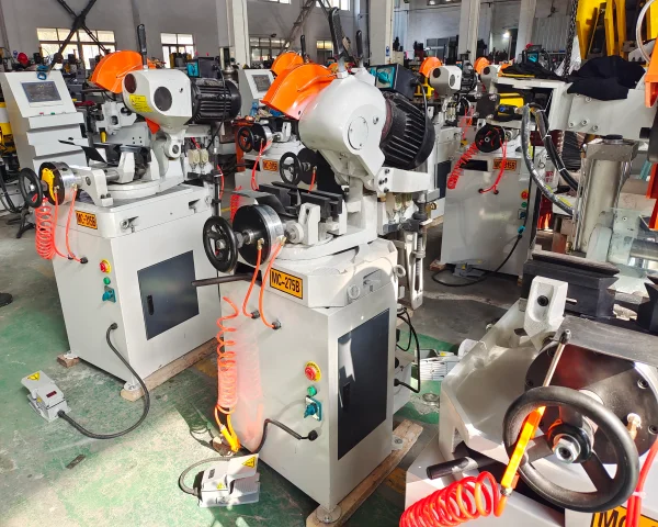Pipe Cutting Machine 01