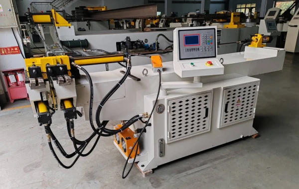 Semi-Automatic Pipe Bending Machine