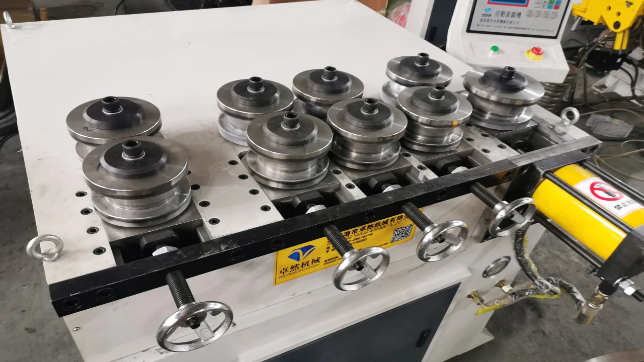 How to Choose a Tube Rolling Machine (1)